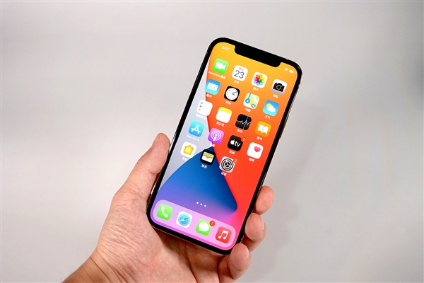 百色苹果手机维修分享iOS 14.2修订版已到，专属iPhone 12系列 